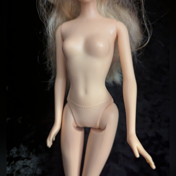 My Scene Delancey Tunin In Doll Target Exclusive Nude Rare - Picture 3 of 6